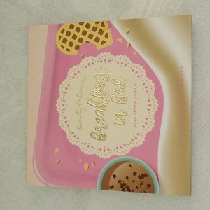 Beauty Bakerie Breakfast in bed palette